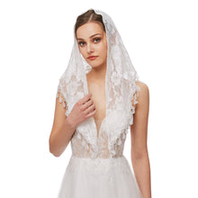 Load image into Gallery viewer, Mantilla Veil Triangle Lace Veils Mass Head Cover Church Bridal Veil for Wedding Bridesmaids
